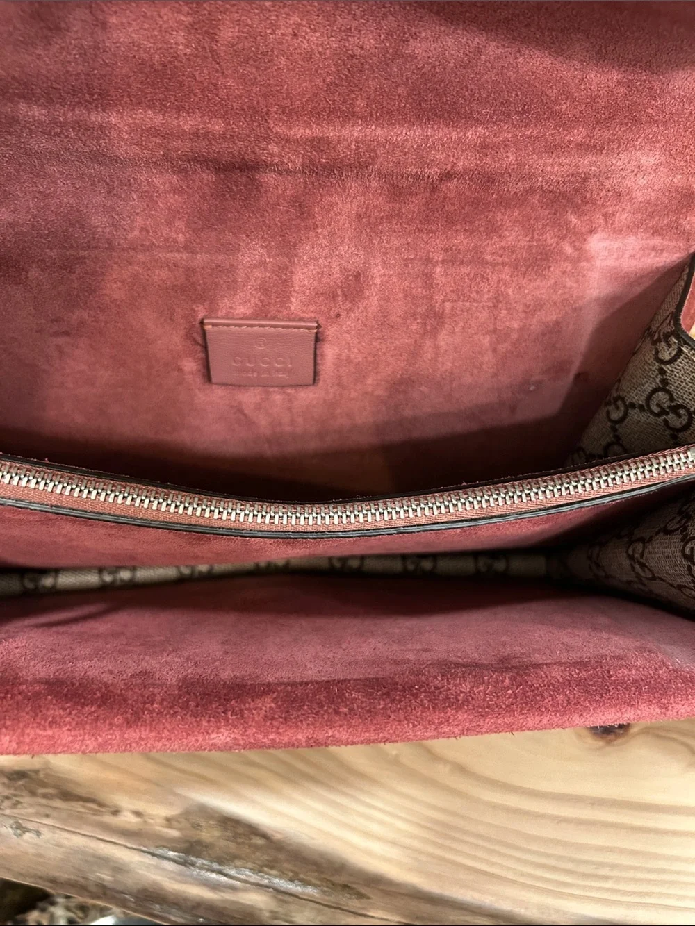 Gucci Beige GG Supreme Blooms Dionysus Shoulder Bag with Pink Floral Accent
